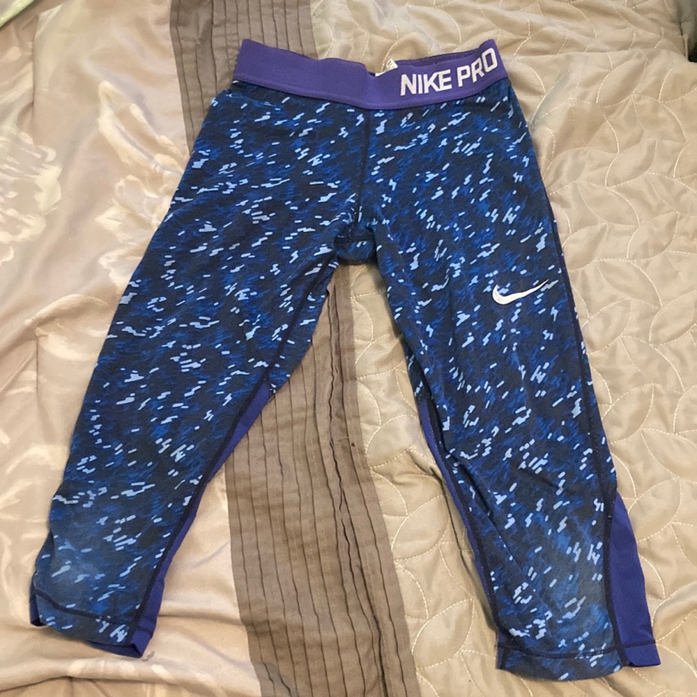 Nike pro leggings